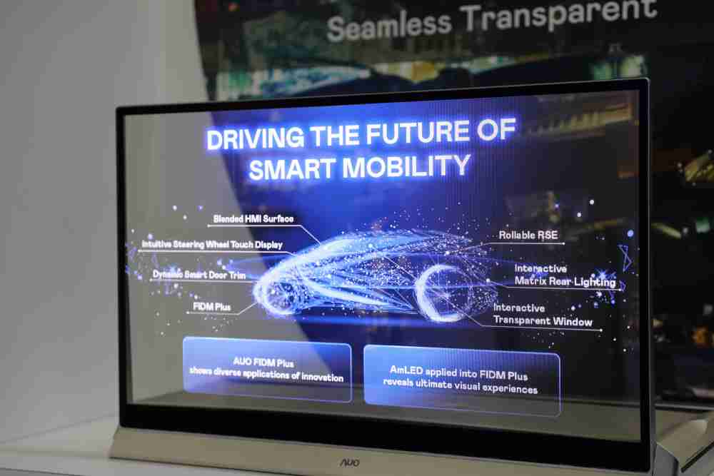 壹号平台凭借着超高亮度和透明度，，这款30吋透明Micro LED显示器在AR系统与智慧零售具有潜在的应用价值。。。。